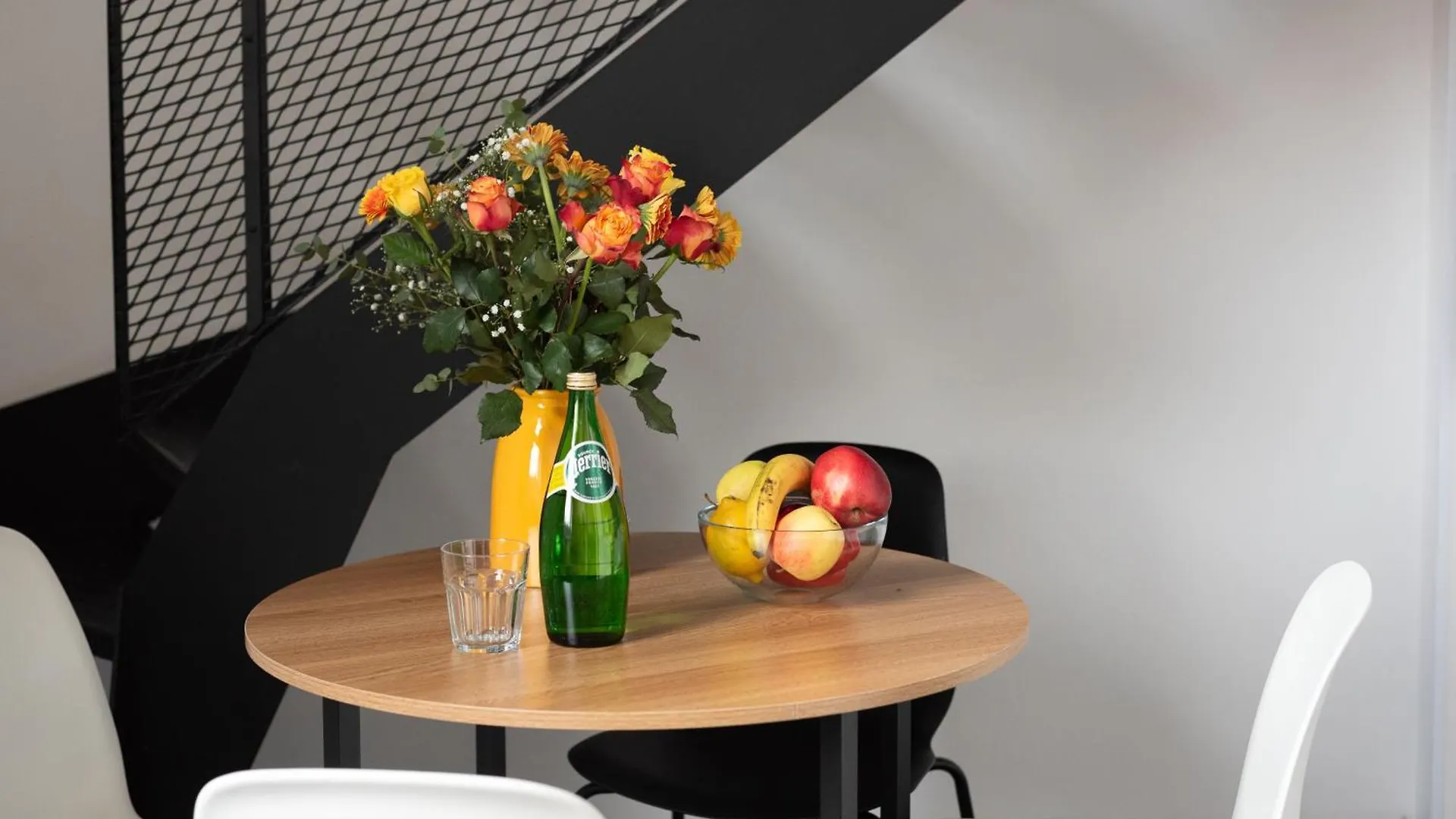 Loft Spacious Apartments In براغ