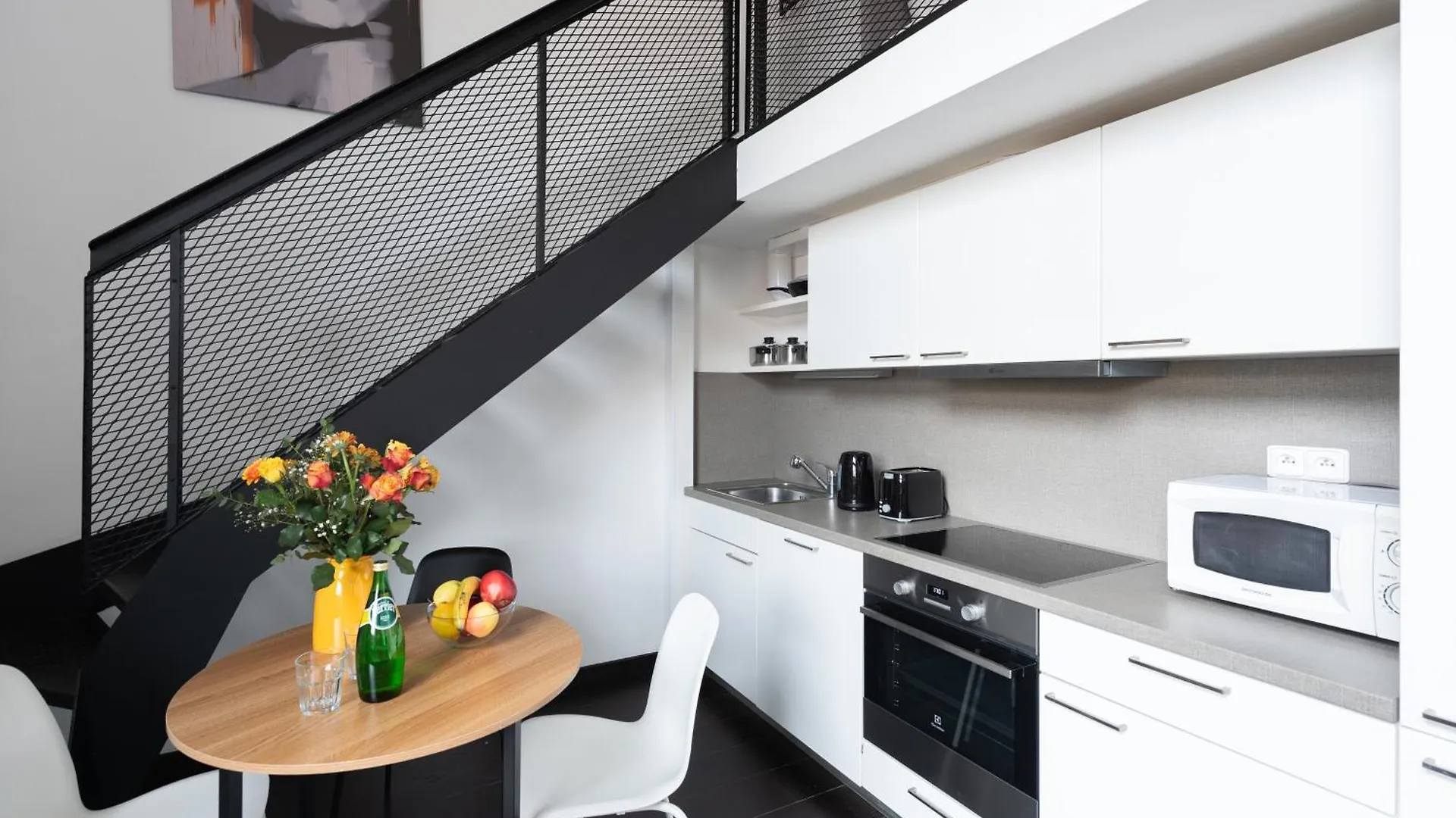 Loft Spacious Apartments In براغ